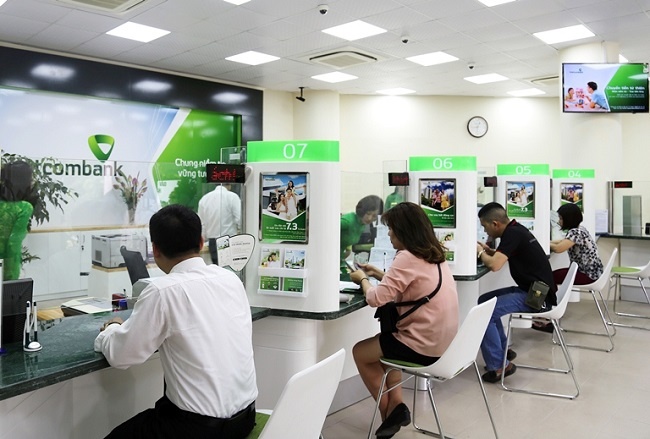 giờ làm việc Vietcombank